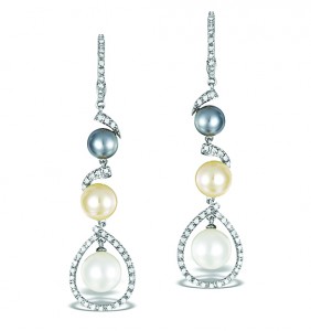 £565 pearl earrings