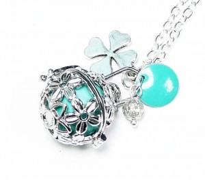 pregnancy jewellery