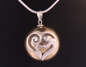 pregnancy jewellery
