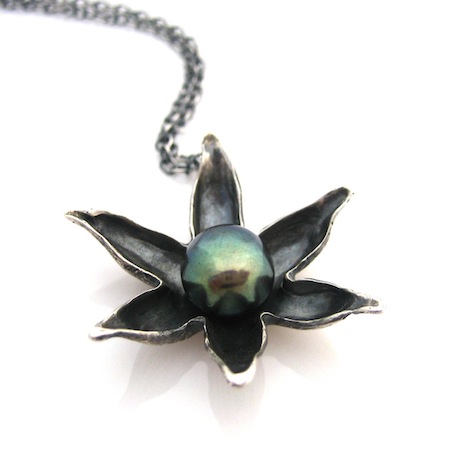 bee jewellery collection