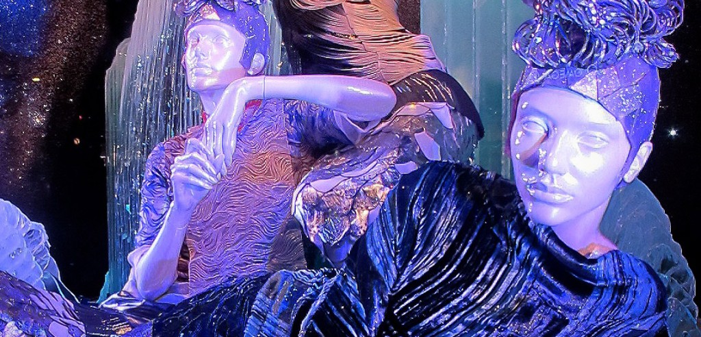 jewellery-window-display