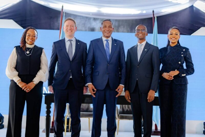 De Beers and Botswana Finalise Landmark Diamond Partnership bostwana (2)