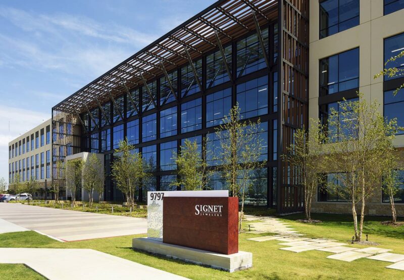 Signet Announces Strategic Restructuring Plan Amid Sales Decline signet (2)